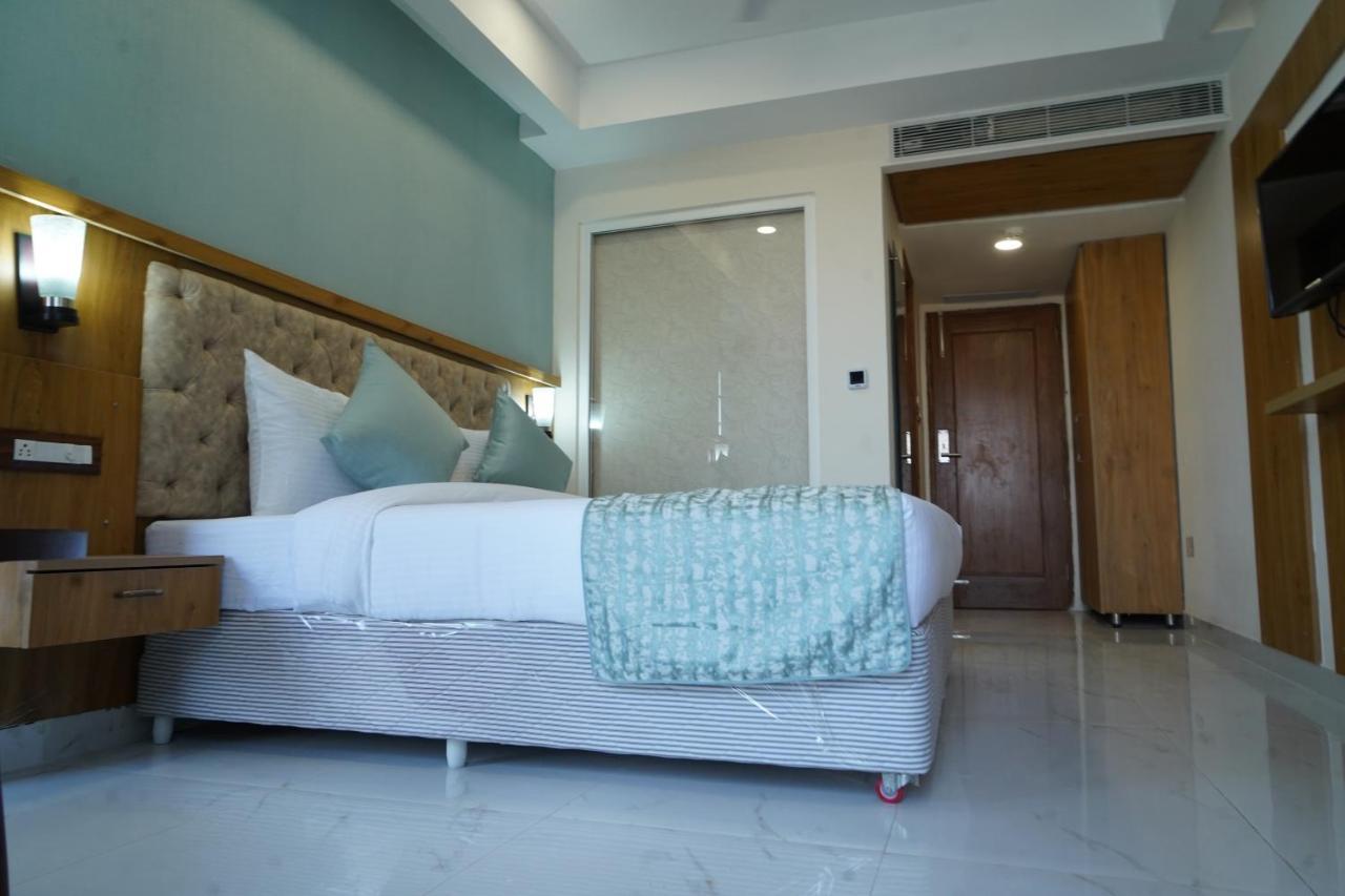 Hotel Shanti Sagar Kharar Exterior foto